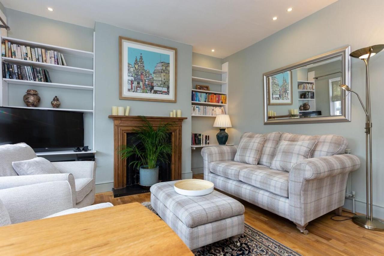 Quaint 2 Bedroom Flat - 9 Minutes Walk To Vauxhall Tube London Exteriör bild