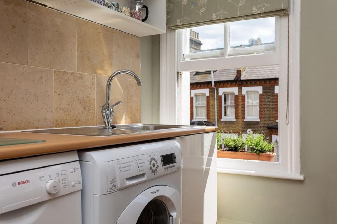 Quaint 2 Bedroom Flat - 9 Minutes Walk To Vauxhall Tube London Exteriör bild