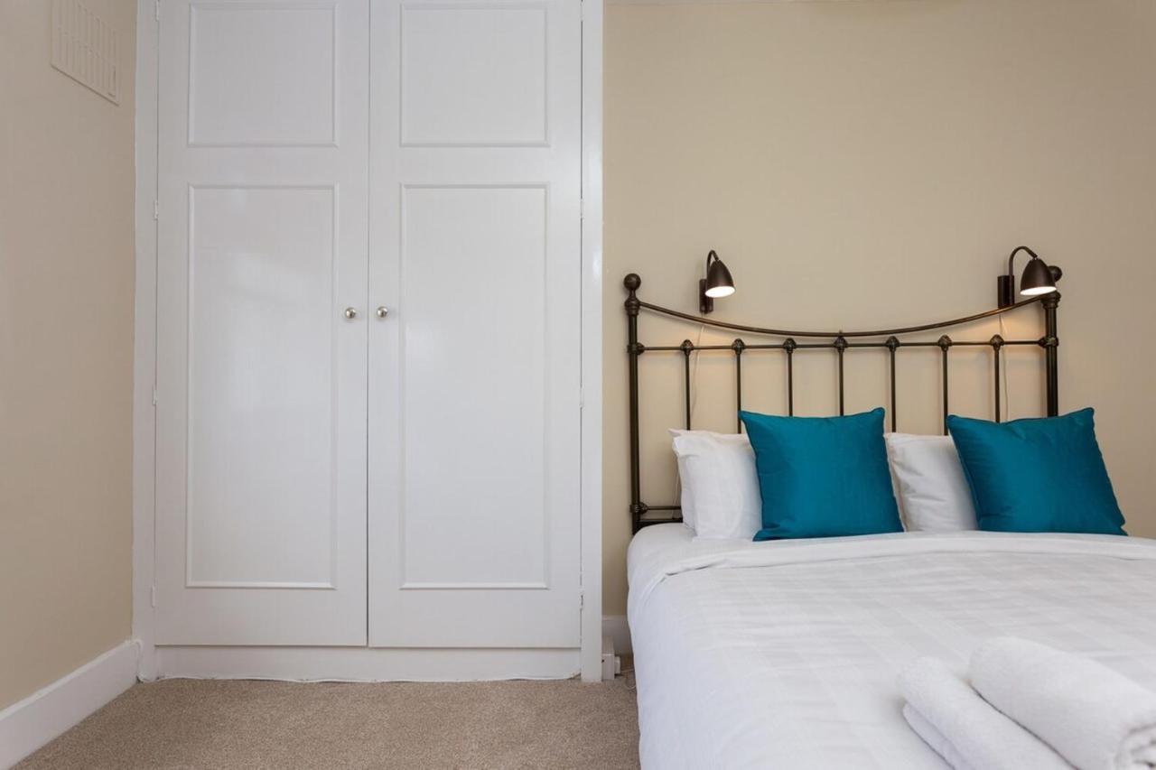 Quaint 2 Bedroom Flat - 9 Minutes Walk To Vauxhall Tube London Exteriör bild